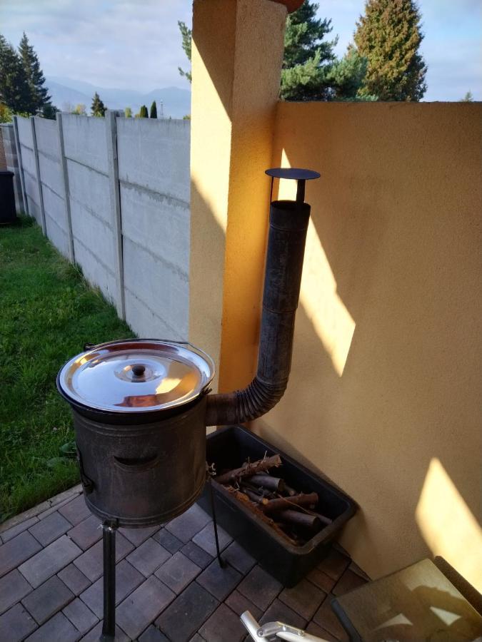 Ubytovanie V Sukromi Horec Liptovský Mikuláš Esterno foto