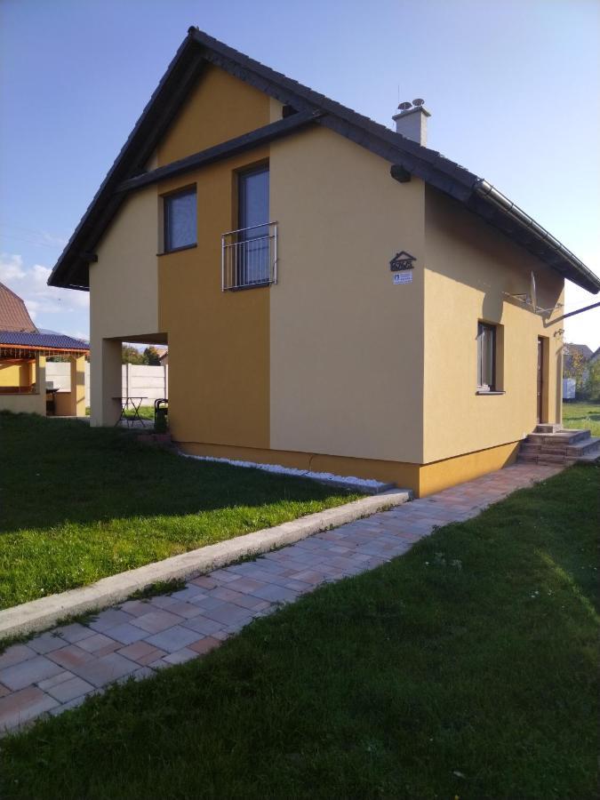 Ubytovanie V Sukromi Horec Liptovský Mikuláš Esterno foto